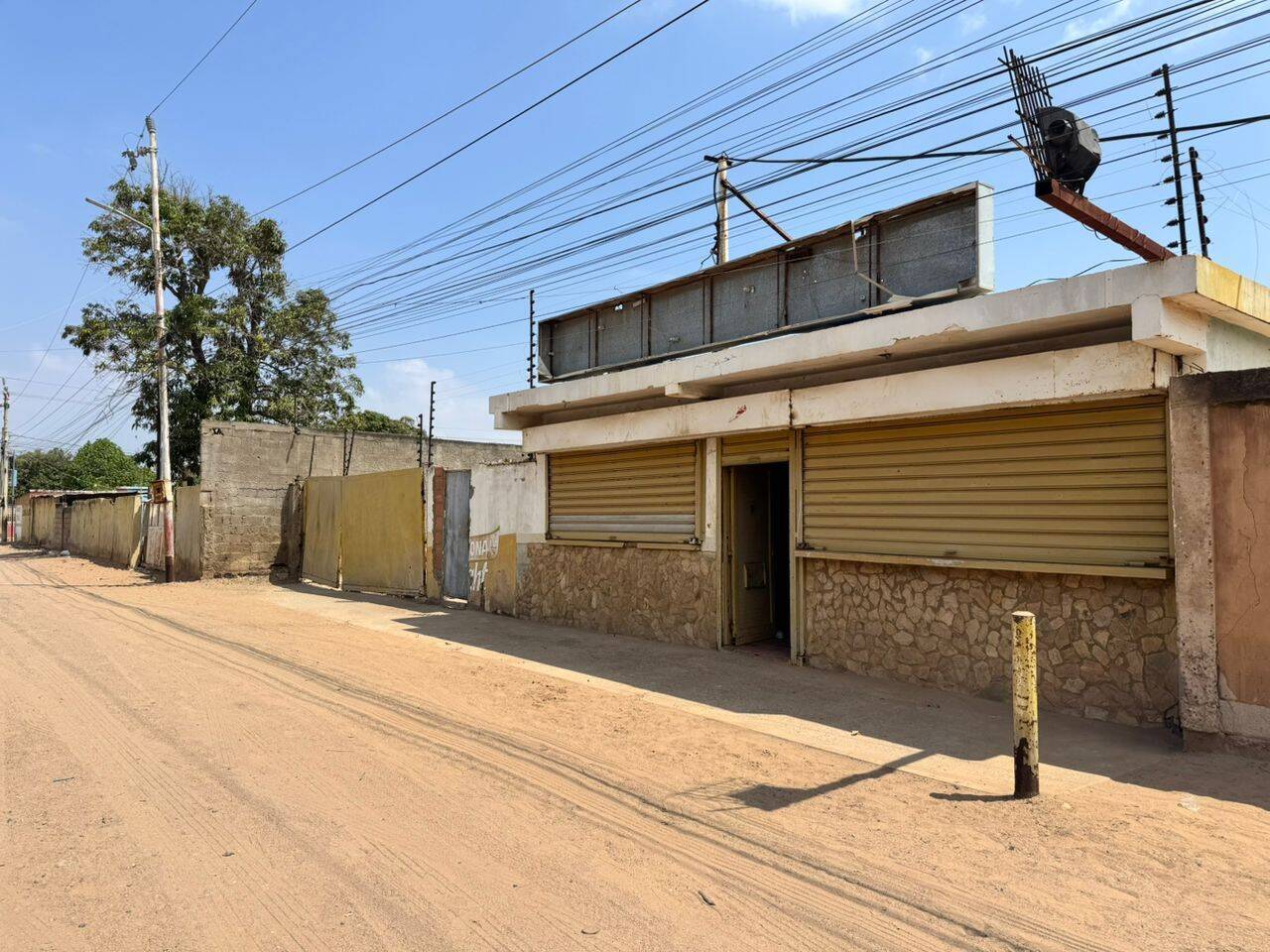 #9557 - LOCAL COMERCIAL para Venta en Maracaibo - V