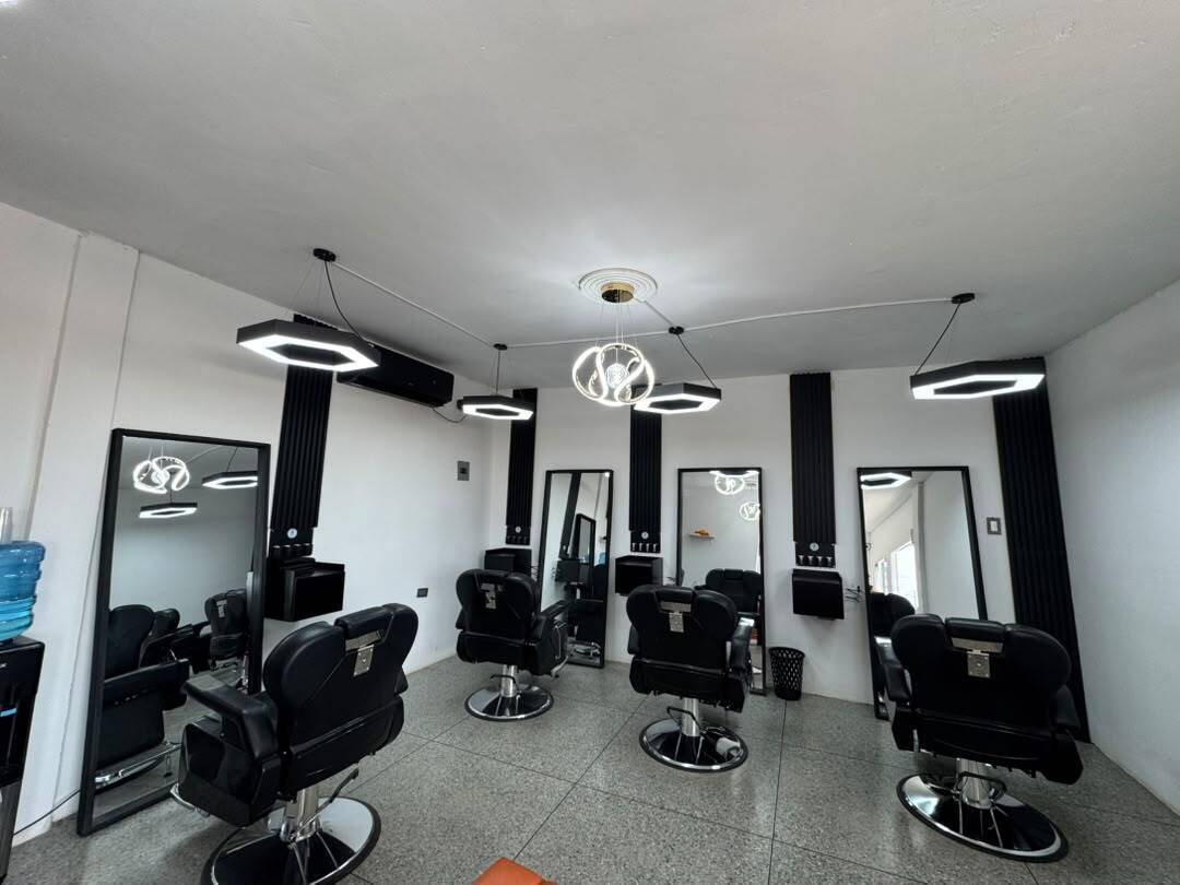 #9586 - LOCAL COMERCIAL para Alquiler en San Francisco - V