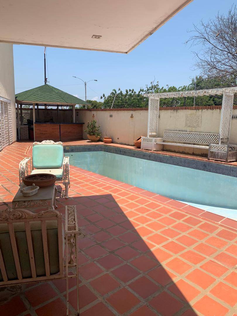 #9614 - CASA para Venta en Maracaibo - V