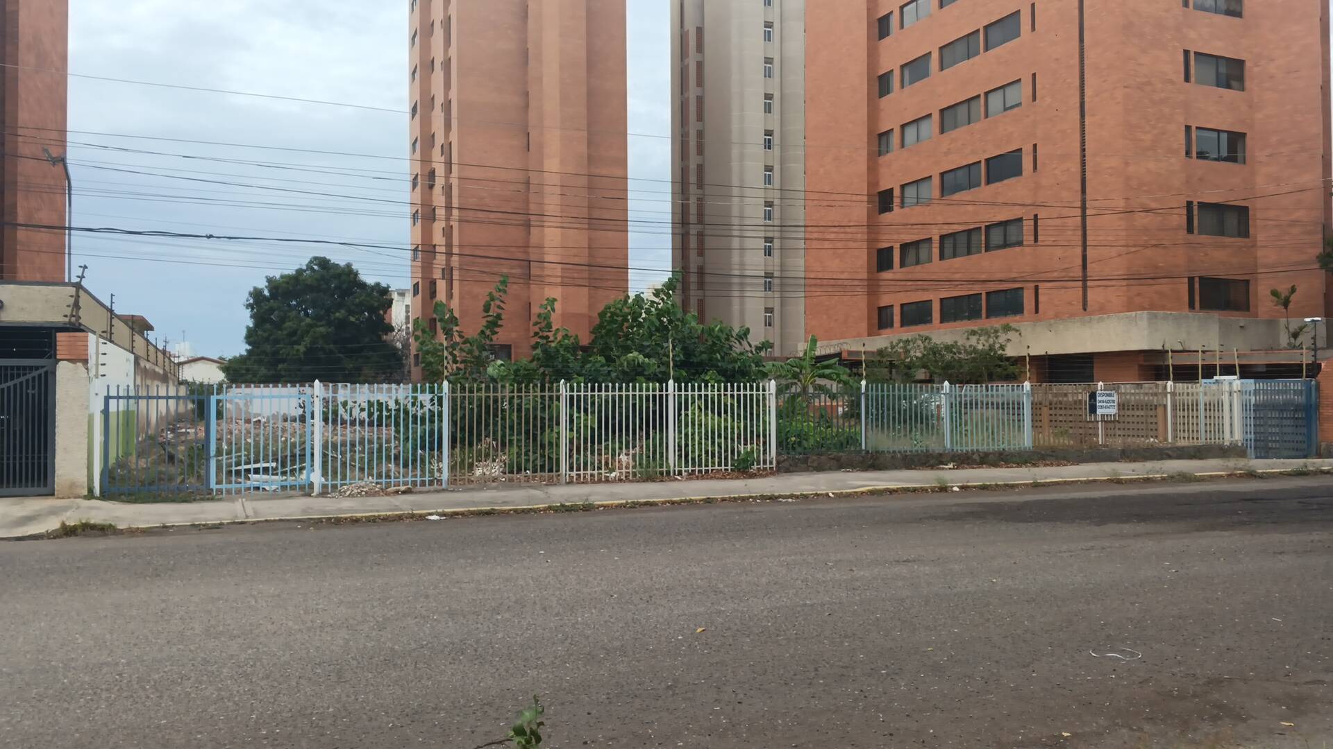 #9644 - TERRENO para Venta en Maracaibo - V