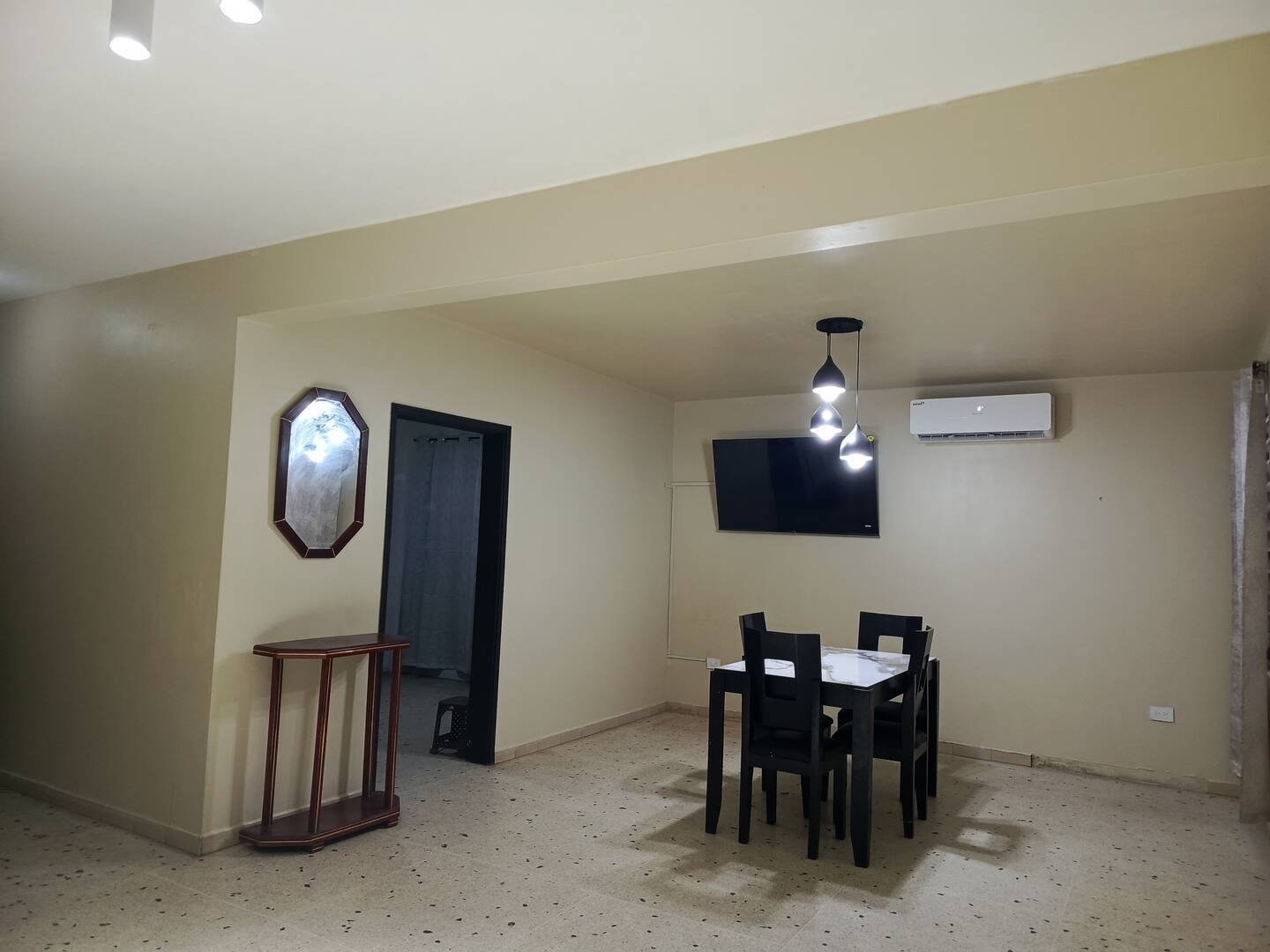 #9756 - CASA para Venta en Maracaibo - V