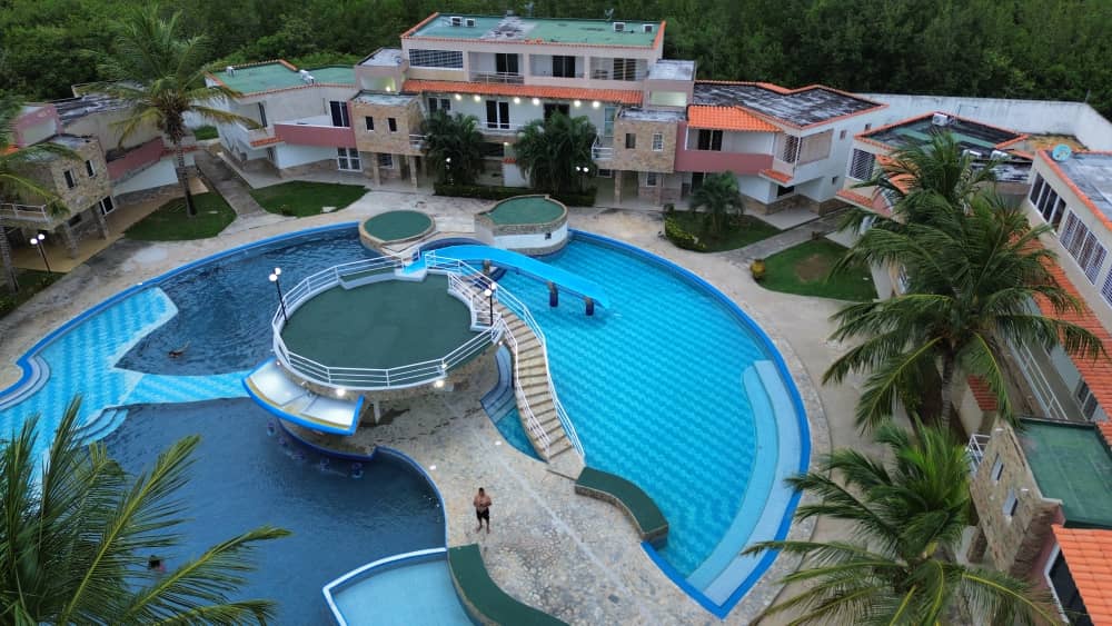 #9816 - APARTAMENTO para Venta en Tucacas - I