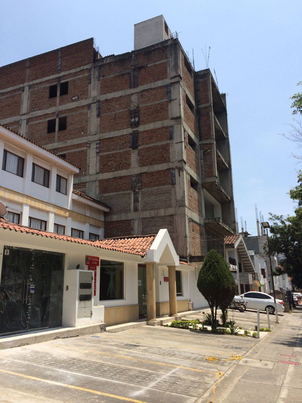 #9818 - EDIFICIO RESIDENCIAL para Venta en Cali - VAC