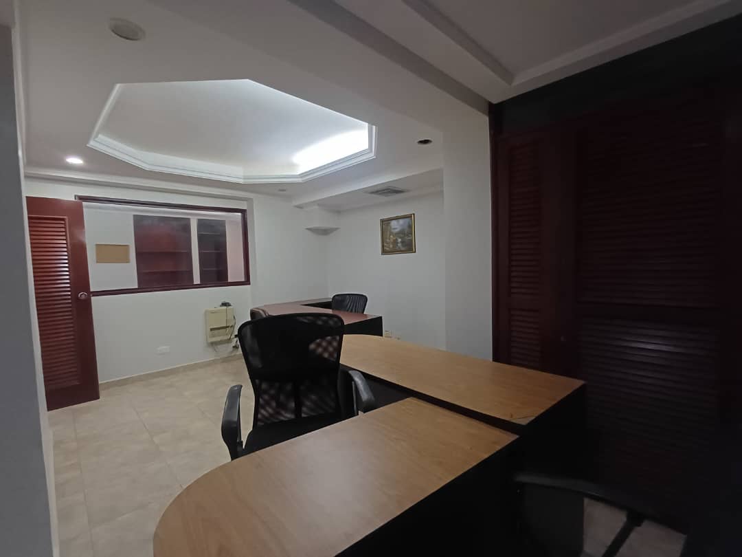 #9906 - APARTAMENTO para Venta en Maracaibo - V
