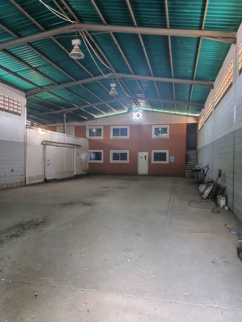 #9916 - GALPÓN / BODEGA para Venta en Maracaibo - V