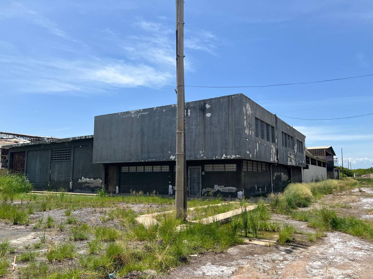 #99717 - EDIFICIO COMERCIAL para Venta en Ciudad Ojeda - V