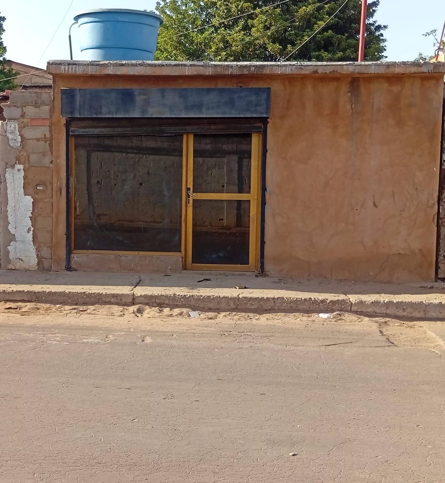 #99827 - LOCAL COMERCIAL para Venta en San Francisco - V