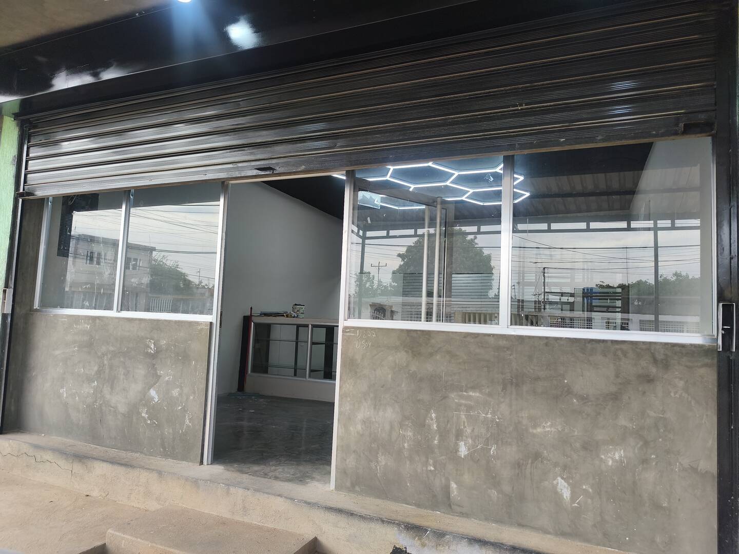 #100017 - LOCAL COMERCIAL para Venta en Maracaibo - V