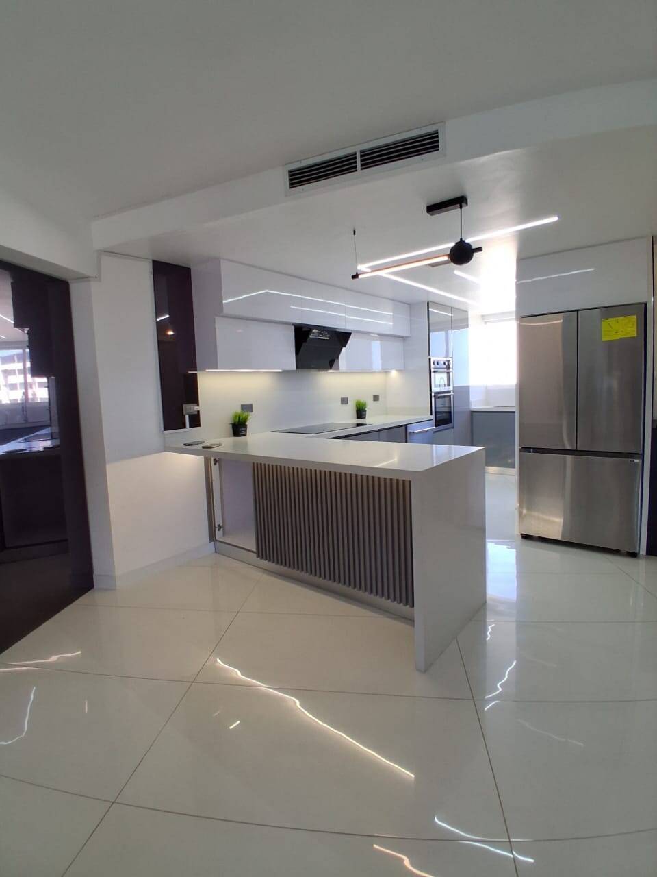#10171 - APARTAMENTO para Venta en Lechería - B