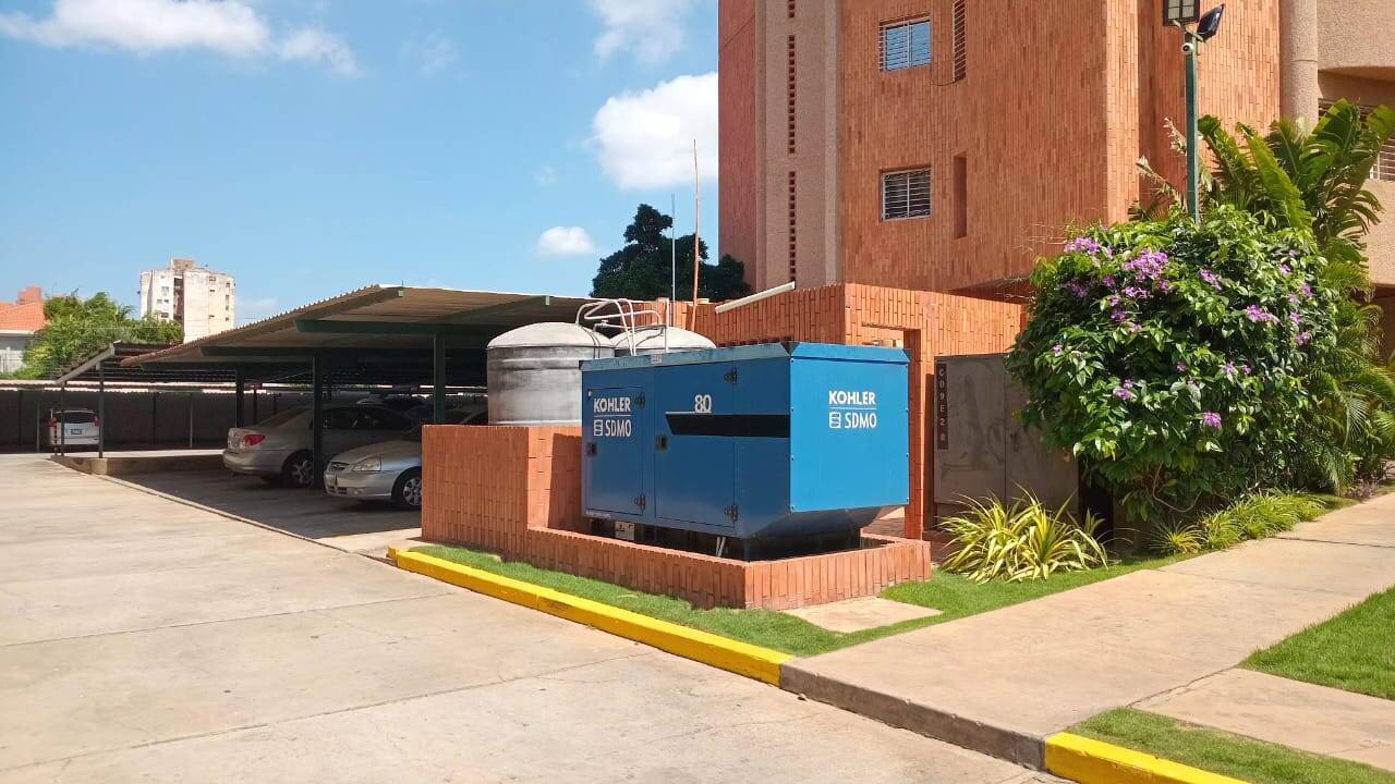 #10186 - APARTAMENTO para Alquiler en Maracaibo - V