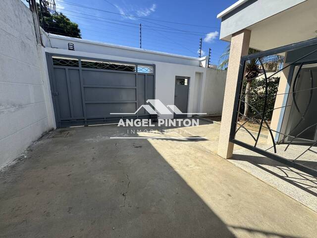 #8285 - CASA COMERCIAL para Venta en Maracaibo - V - 1