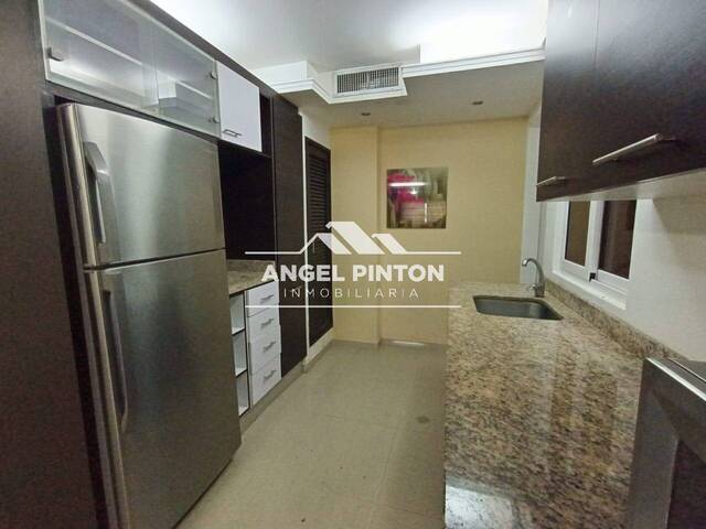 #8316 - APARTAMENTO para Alquiler en Maracaibo - V - 3