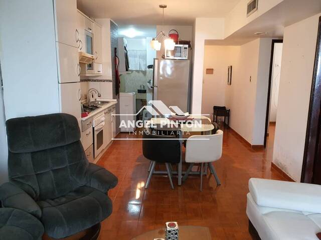 #8377 - APARTAMENTO para Alquiler en Maracaibo - V - 3
