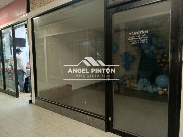 #8637 - LOCAL COMERCIAL para Alquiler en Maracaibo - V - 1