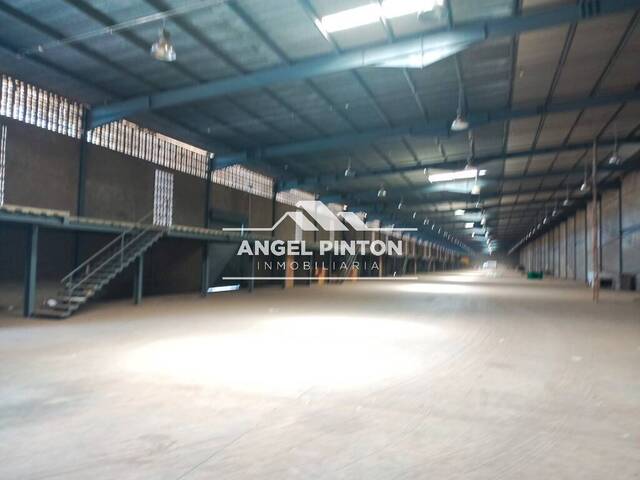#86515 - GALPÓN / BODEGA para Alquiler en Maracaibo - V - 3