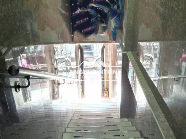 EDIFICIO COMERCIAL para Venta en Barquisimeto - 2
