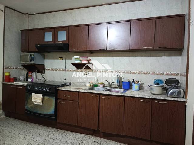 CASA COMERCIAL para Alquiler en Maracaibo - 4