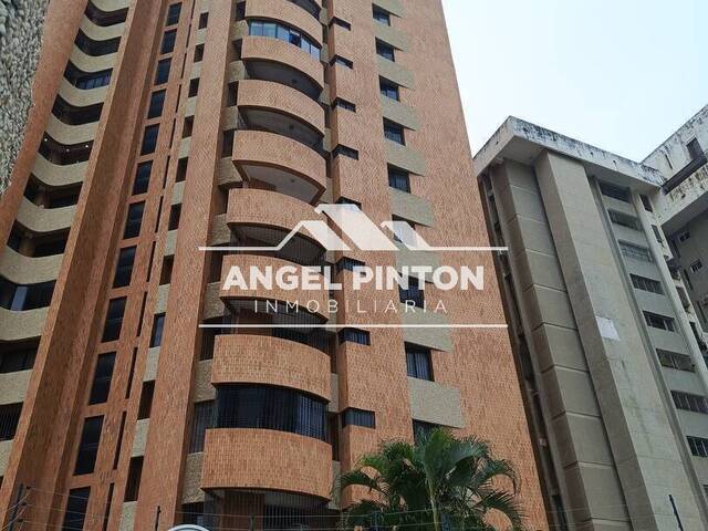 APARTAMENTO para Alquiler en Maracaibo - 2