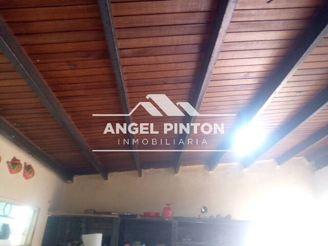 #9799 - CASA para Venta en Barquisimeto - K - 3