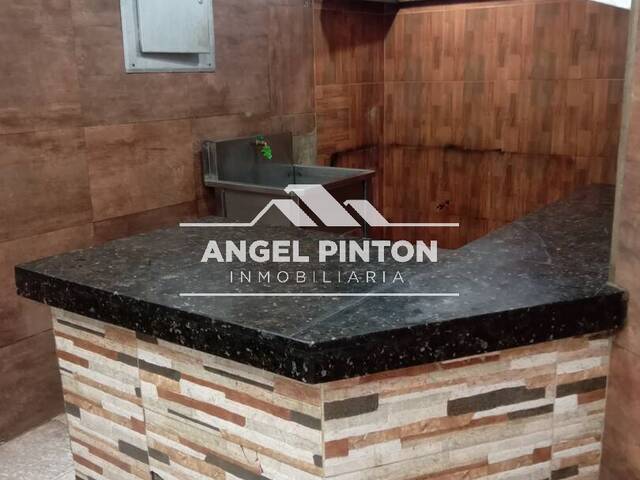 #9902 - LOCAL COMERCIAL para Alquiler en Maracaibo - V - 2