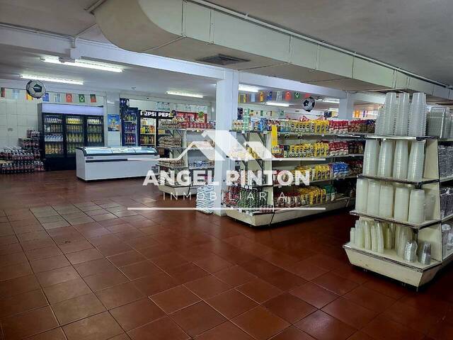 #10068 - LOCAL COMERCIAL para Alquiler en San Francisco - V - 1