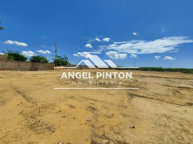 #10221 - TERRENO para Venta en Maracaibo - V - 2