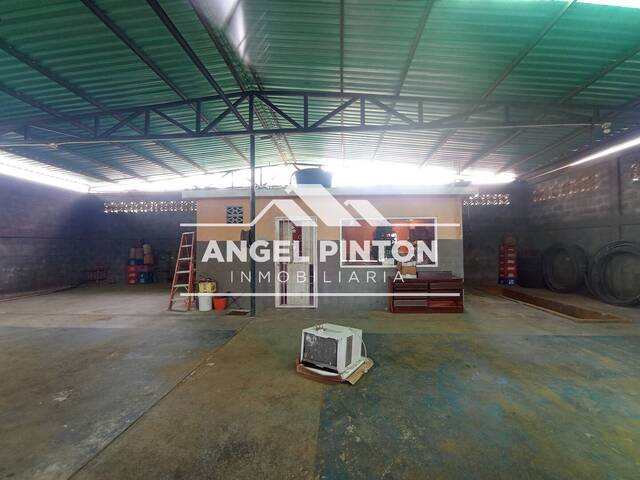 #10246 - GALPÓN / BODEGA para Alquiler en San Francisco - V - 2