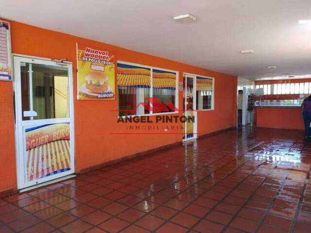 #725 - CASA COMERCIAL para Venta en Maracaibo - V - 2