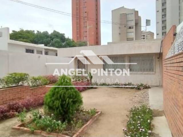#861 - CASA para Venta en Maracaibo - V