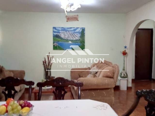 #1418 - APARTAMENTO para Venta en Maracaibo - V