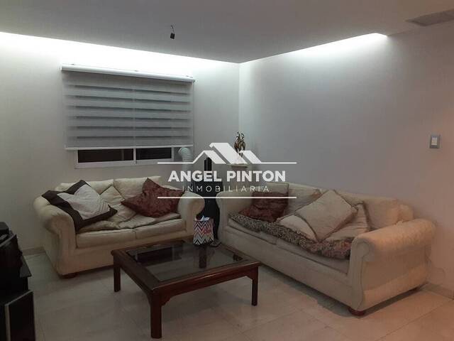 CONJUNTO CERRADO para Venta en Maracaibo - 4