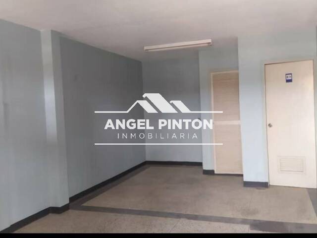 #1883 - LOCAL COMERCIAL para Alquiler en Maracaibo - V