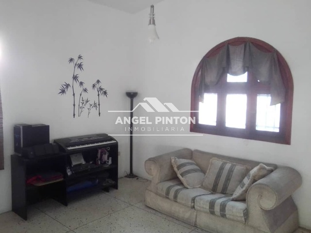 #1908 - CASA para Venta en Barquisimeto - K - 2