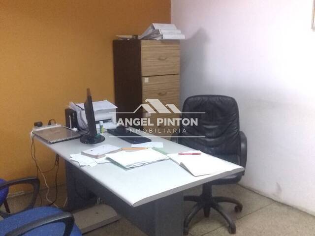 #1921 - LOCAL COMERCIAL para Venta en Barquisimeto - K - 1