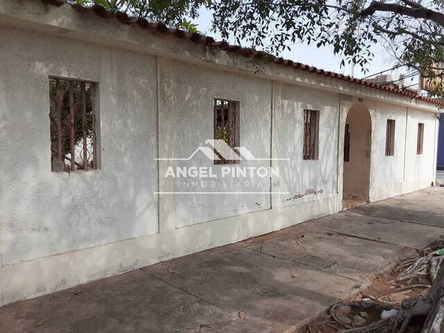 #2124 - CASA para Venta en Maracaibo - V
