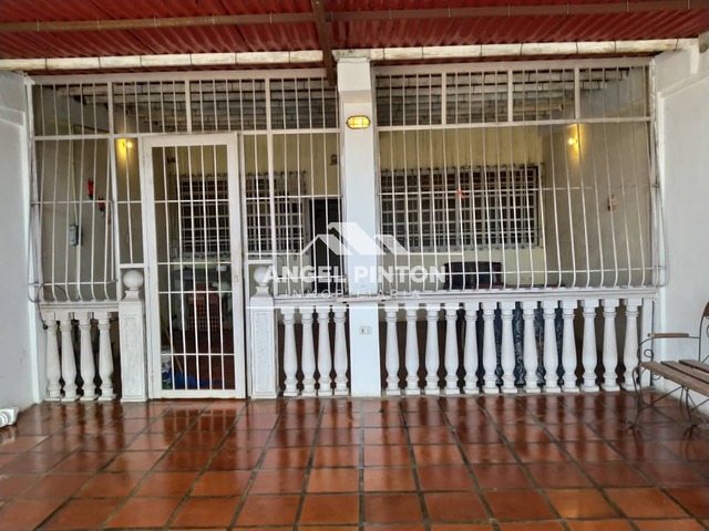 #2352 - CASA para Venta en Barquisimeto - K - 1