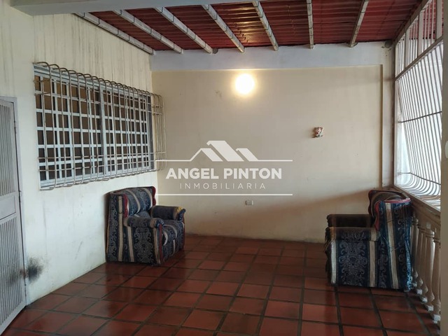 #2352 - CASA para Venta en Barquisimeto - K - 2