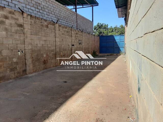 GALPÓN / BODEGA para Alquiler en Maracaibo - 4