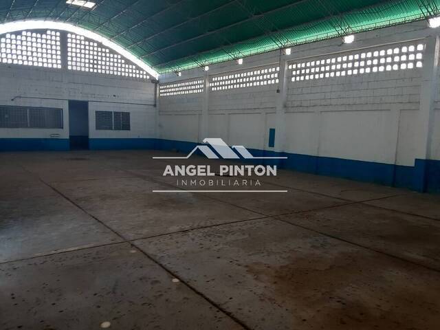 #2592 - GALPÓN para Alquiler en Maracaibo - V - 1