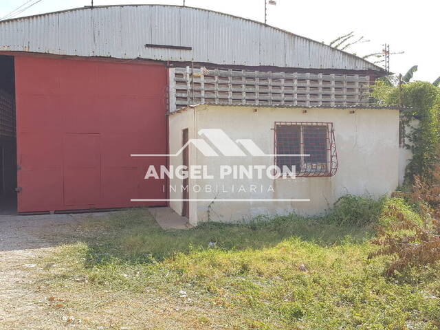 #2556 - GALPÓN para Venta en Maracaibo - V - 2