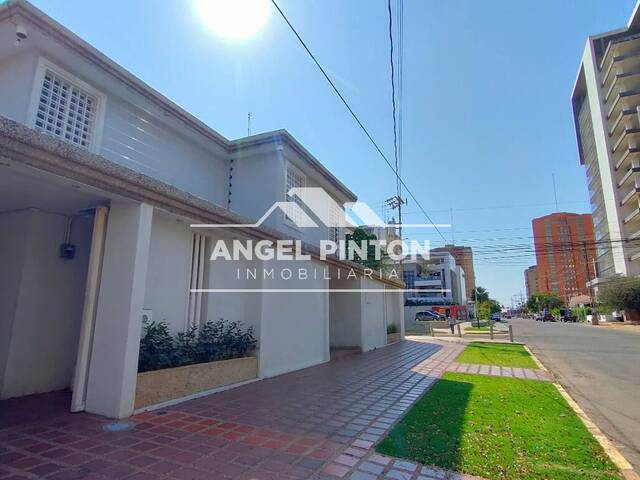 #2833 - CASA COMERCIAL para Alquiler en Maracaibo - V - 1