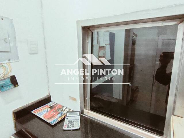 #3179 - LOCAL COMERCIAL para Alquiler en San Francisco - V - 2
