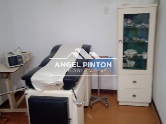 #5102 - CLINICA para Venta en Caracas - A