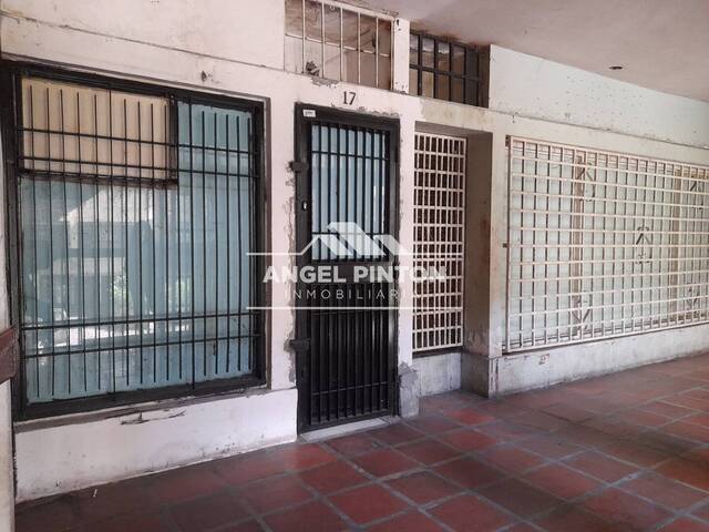 #5200 - LOCAL COMERCIAL para Alquiler en Caracas - A