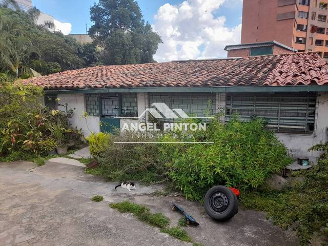 #5007 - TERRENO para Venta en Caracas - A