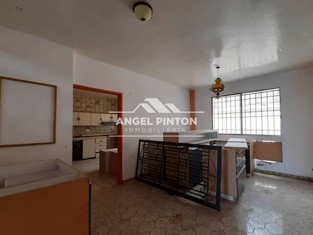 #5010 - CASA para Venta en Caracas - A