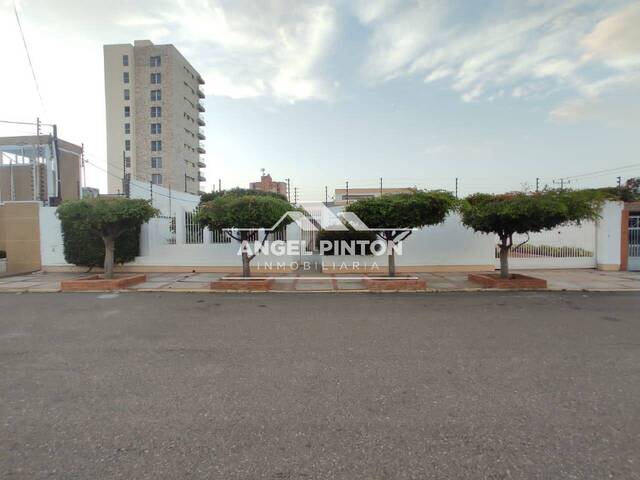 #3273 - CASA COMERCIAL para Venta en Maracaibo - V - 3