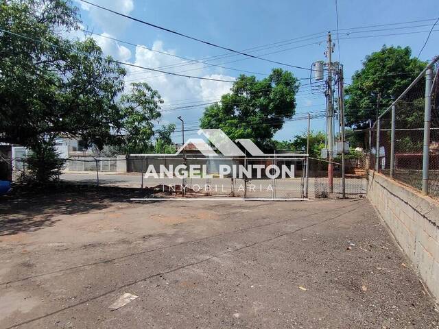 #3275 - TERRENO para Venta en Maracaibo - V