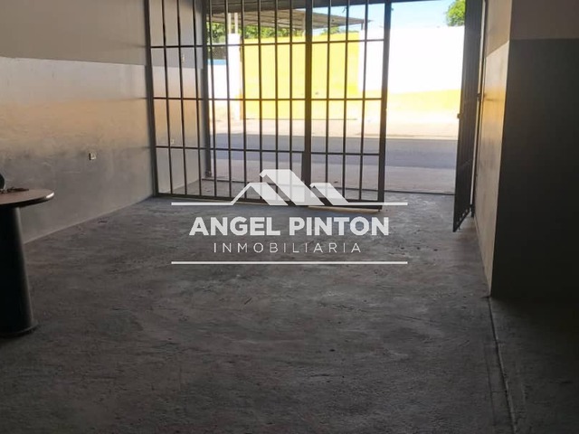 #3296 - GALPÓN / BODEGA para Venta en Maracaibo - V