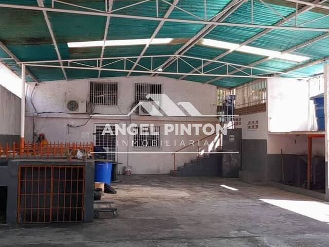 #3381 - GALPÓN para Venta en Maracaibo - V - 3